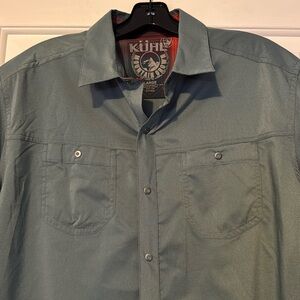 Men’s button down Kuhl shirt